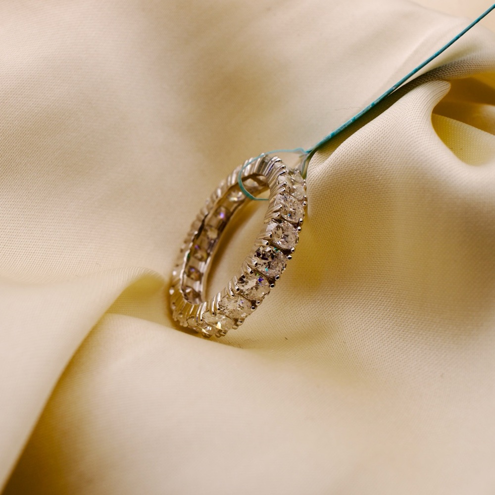 Size 6- Women’s Dazzling Silver Band with VVS1 Moissanite - Brescia Silver